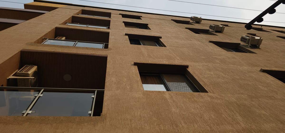 Façade de l'immeuble SBK MULTISERVICES